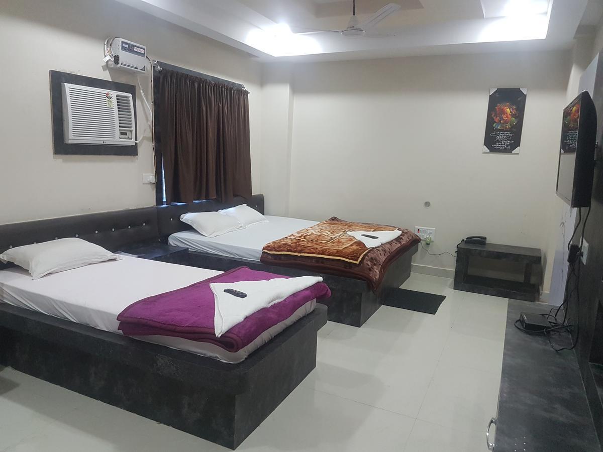 Hotel Grand Palace Gaya Dış mekan fotoğraf