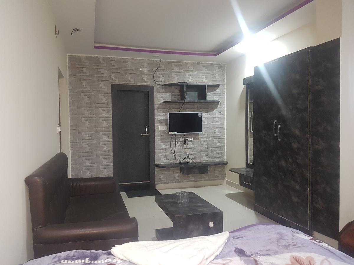 Hotel Grand Palace Gaya Dış mekan fotoğraf