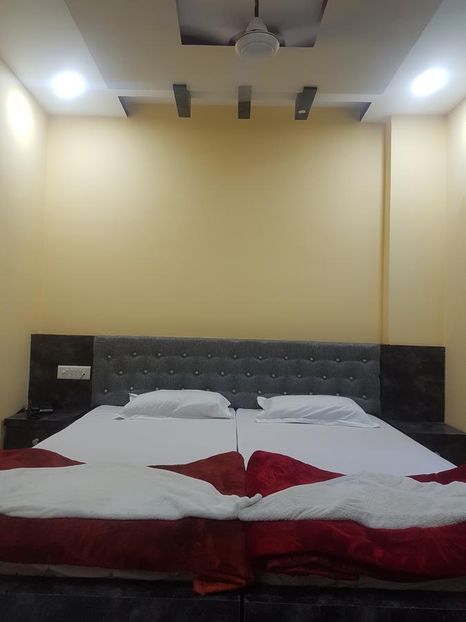 Hotel Grand Palace Gaya Dış mekan fotoğraf