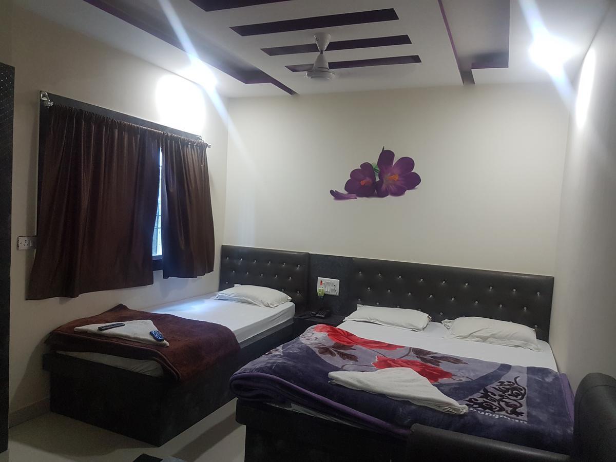 Hotel Grand Palace Gaya Dış mekan fotoğraf