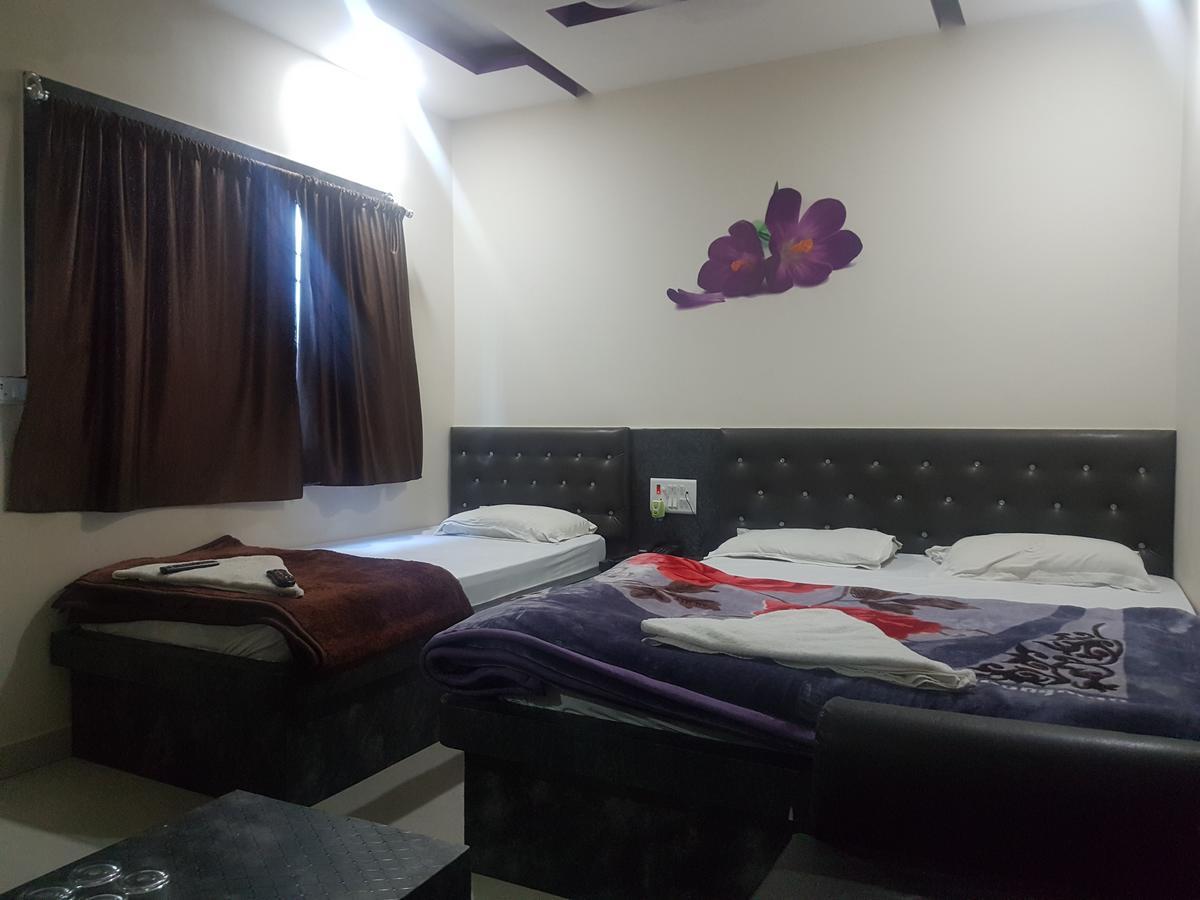 Hotel Grand Palace Gaya Dış mekan fotoğraf